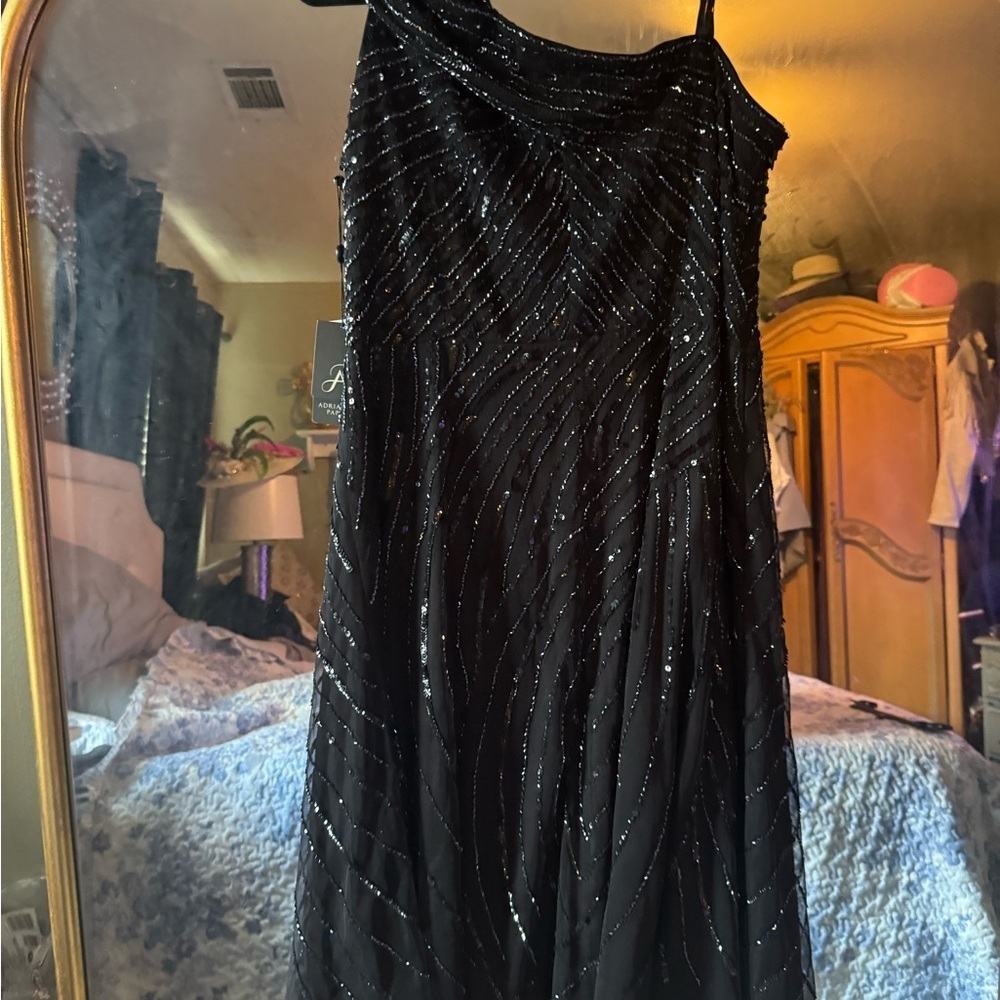 Adrianna Papell Black One-Shoulder Dress - Picture 4 of 12